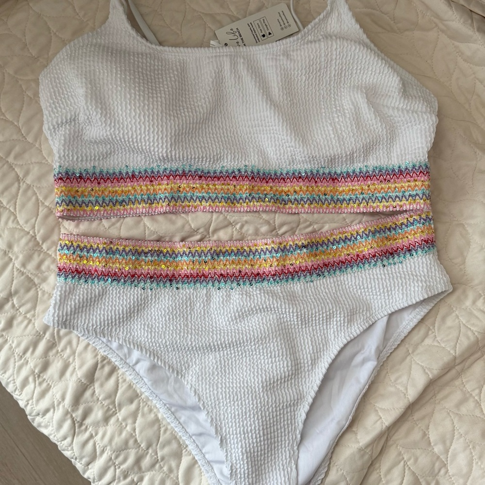 Cupshe White Multicolor Two-Piece Swimsuit